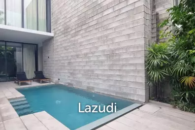 2 Beds 3 Baths 245 SQ.M. Cross Pattaya Oceanphere
