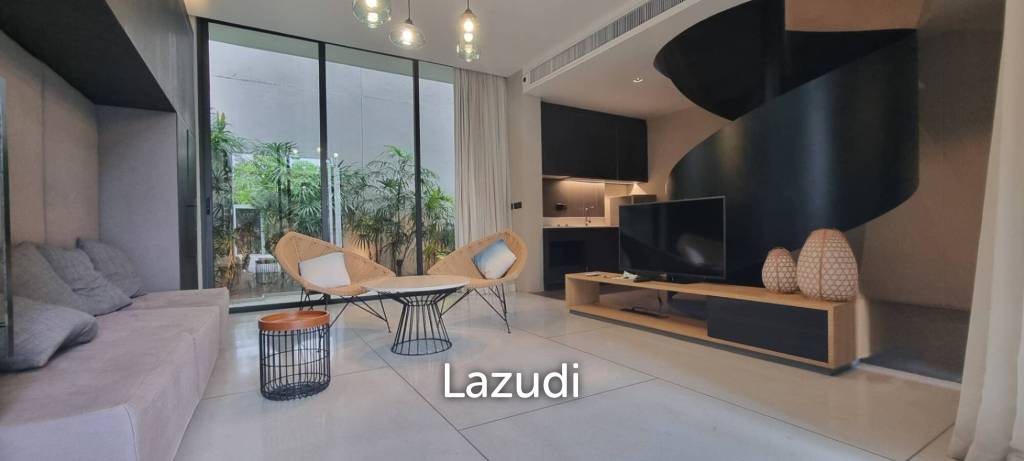 2 Beds 3 Baths 245 SQ.M. Cross Pattaya Oceanphere