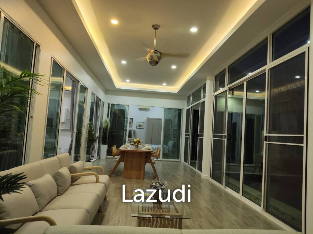 380 ตร.ม 3 เตียง 3 อาบน้ำ วิลล่า For ขาย