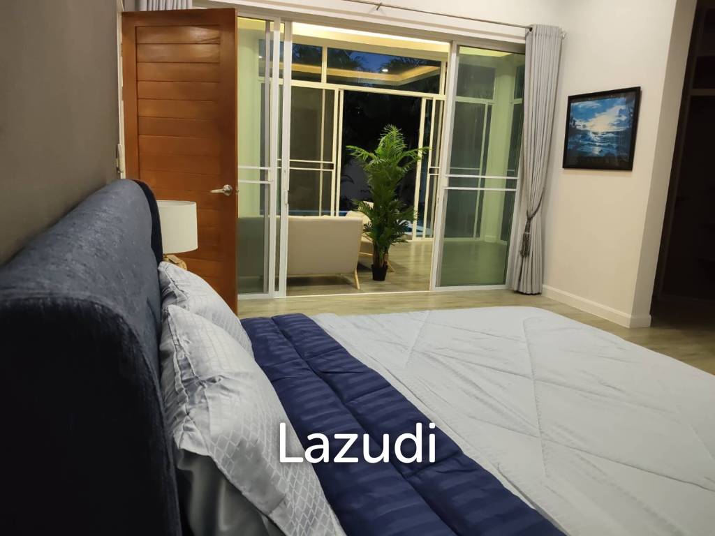 380 ตร.ม 3 เตียง 3 อาบน้ำ วิลล่า For ขาย