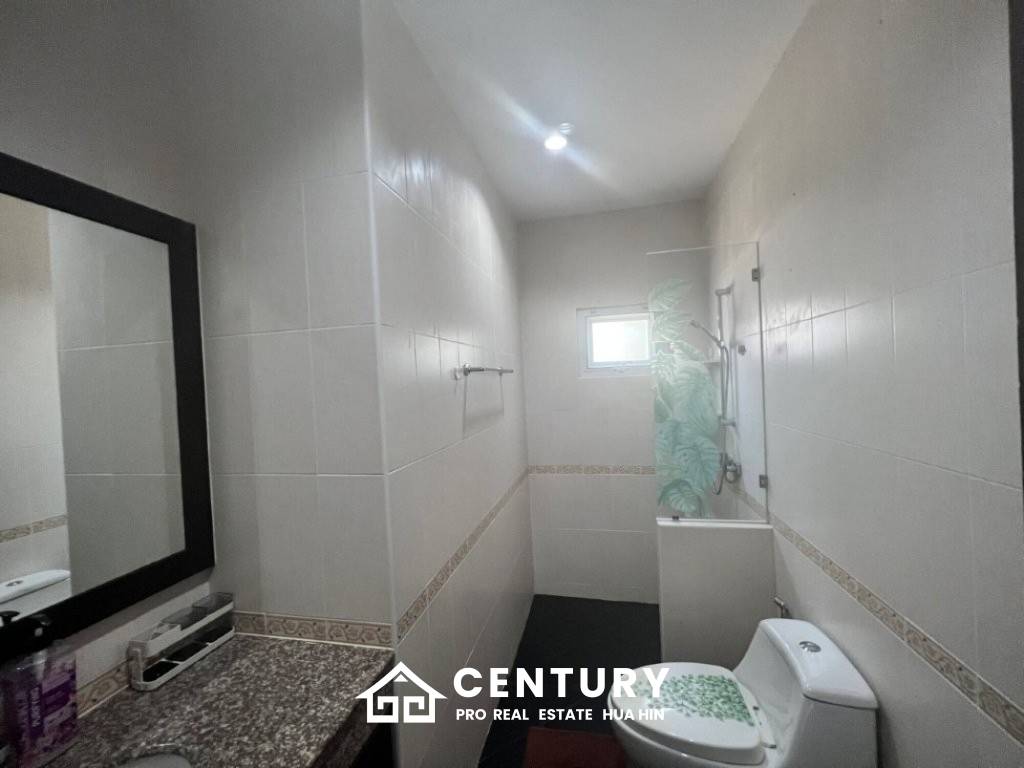 EMERALD GREEN : 3 bed smart investment home sold with tenant