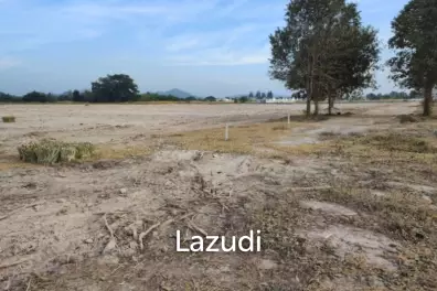 ขายที่ดิน 261 ตร.ว.แปลงหัวมุม วิวเขา ใกล้สนามกอล์ฟแบล็คเมาน์เทน