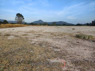 261 SqWa Corner Home Building Plot Located Near Black Mountain Golf - For Sale
