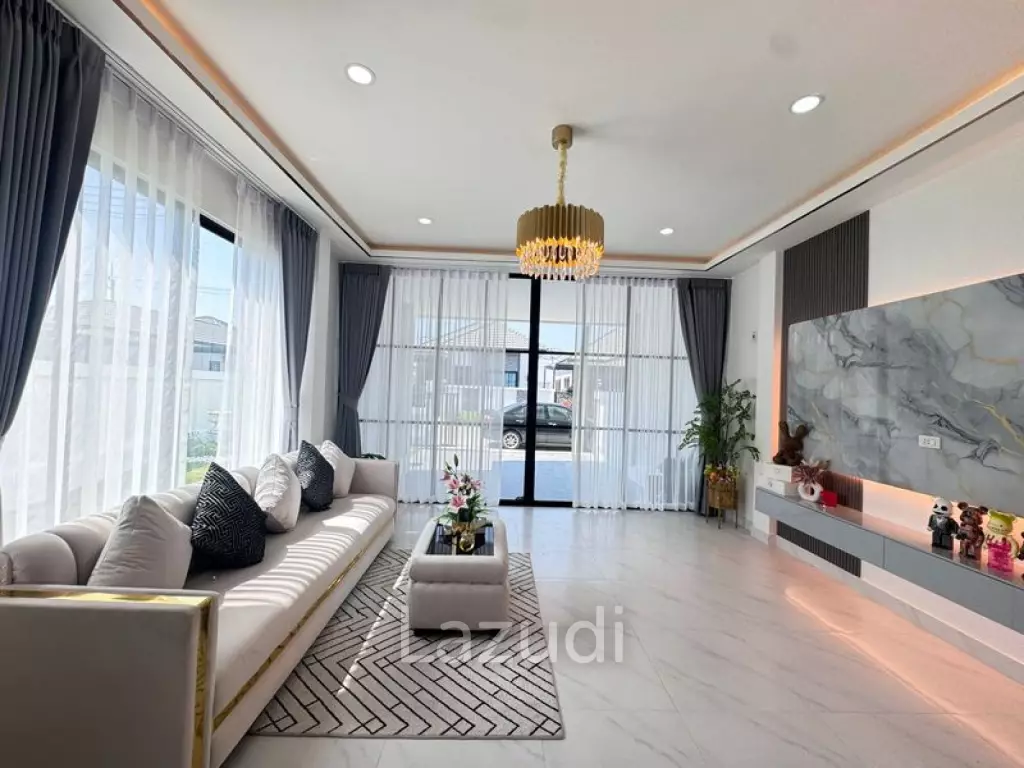 2 Bed 3 Bath 92 SQ.M Grand Town Home 2