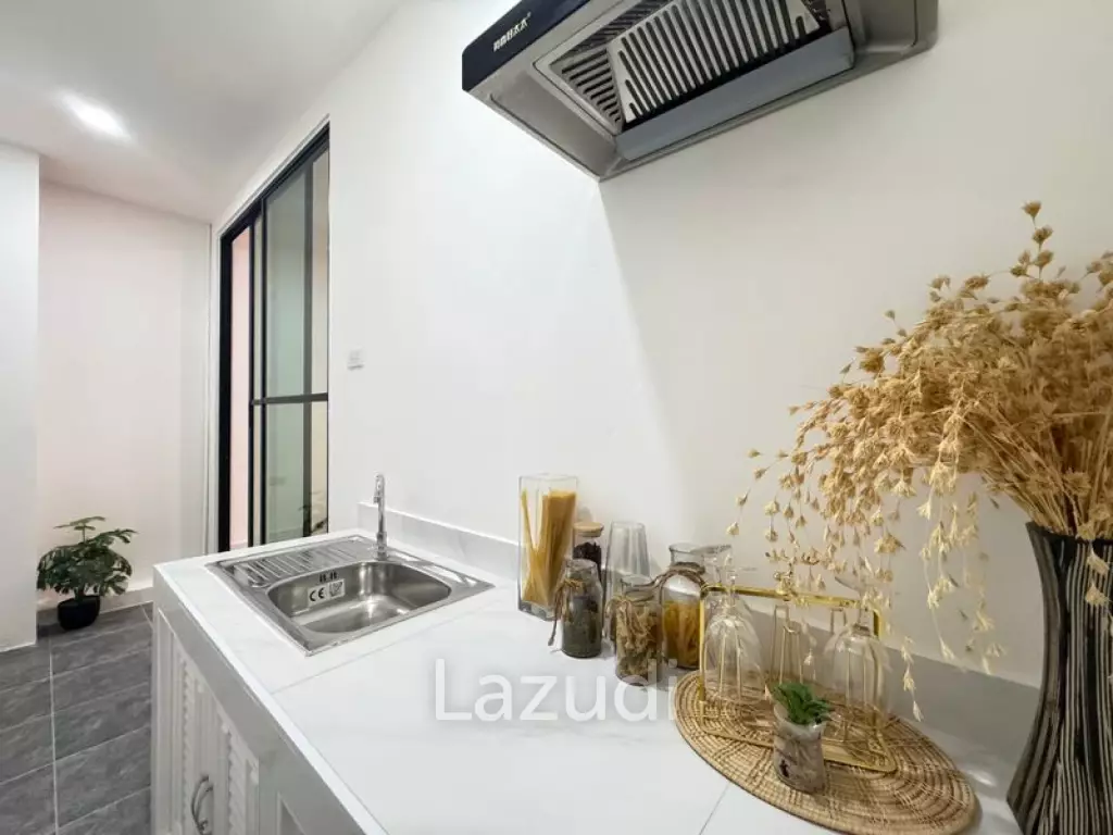 2 Bed 3 Bath 92 SQ.M Grand Town Home 2