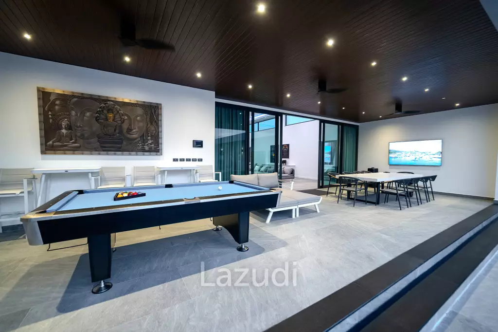 6 Beds 8 Baths 866 SQ.M. Siam Royal View Pattaya