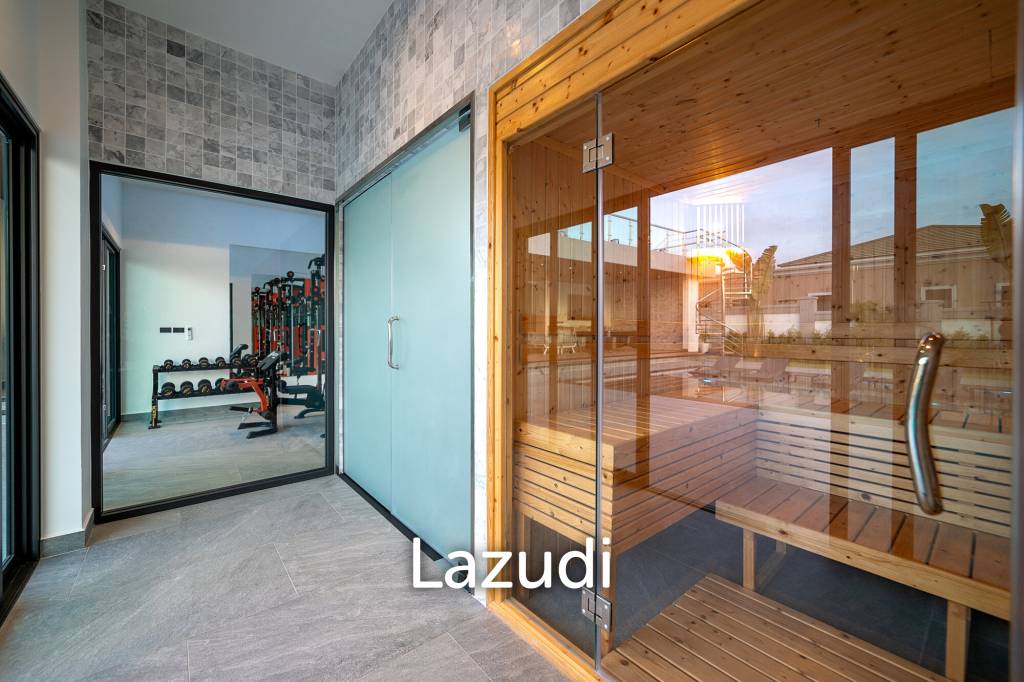 6 Beds 8 Baths 866 SQ.M. Siam Royal View Pattaya