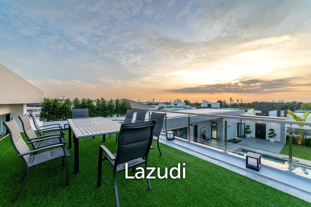 6 Beds 8 Baths 866 SQ.M. Siam Royal View Pattaya