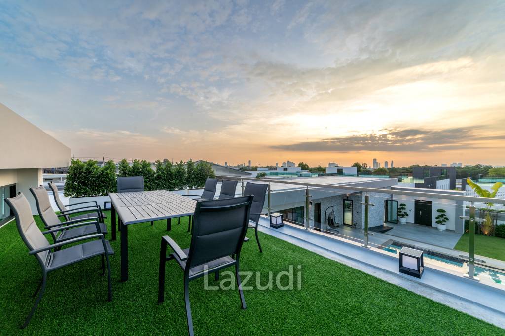 6 Beds 8 Baths 866 SQ.M. Siam Royal View Pattaya