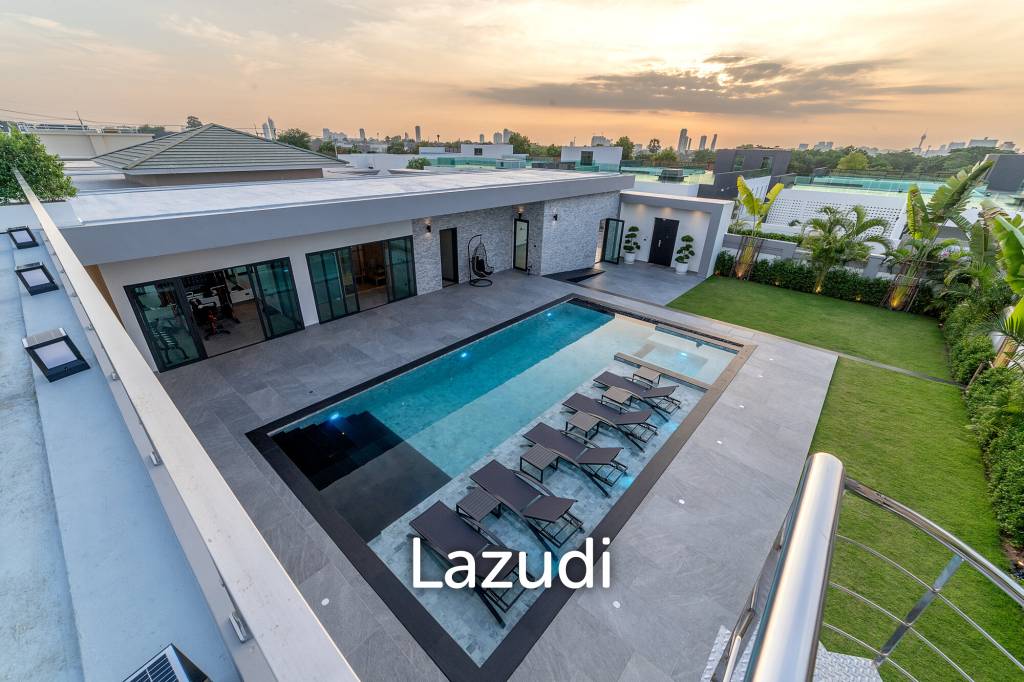 6 Beds 8 Baths 866 SQ.M. Siam Royal View Pattaya
