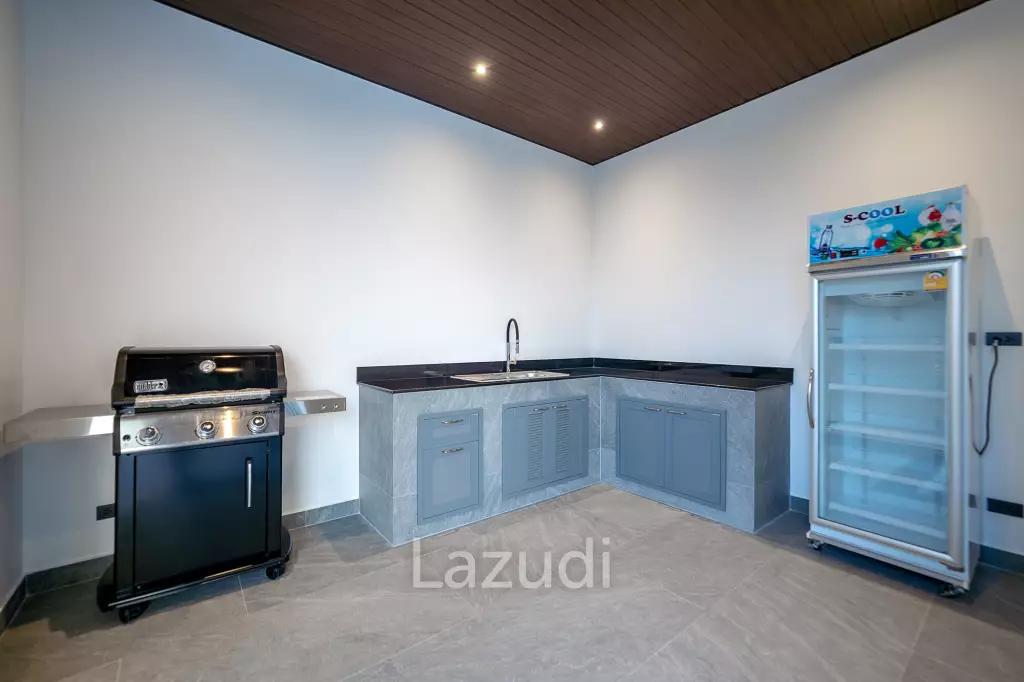 6 Beds 8 Baths 866 SQ.M. Siam Royal View Pattaya