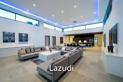 6 Beds 8 Baths 866 SQ.M. Siam Royal View Pattaya