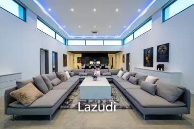 6 Beds 8 Baths 866 SQ.M. Siam Royal View Pattaya
