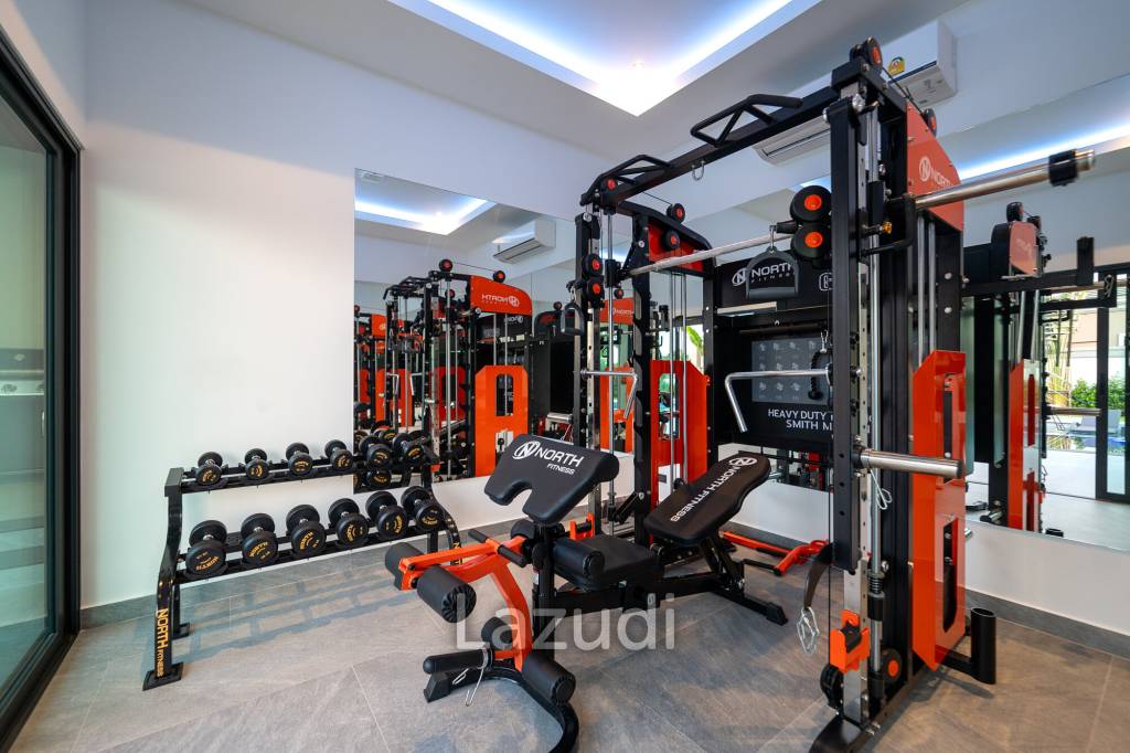6 Beds 8 Baths 866 SQ.M. Siam Royal View Pattaya