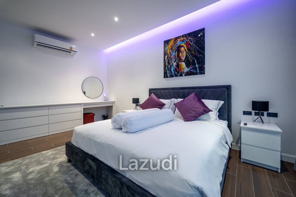 6 Beds 8 Baths 866 SQ.M. Siam Royal View Pattaya