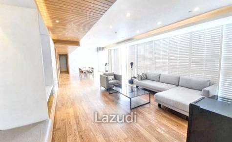 4 Bed 5 Bath 376 SQ.M Fullerton Sukhumvit