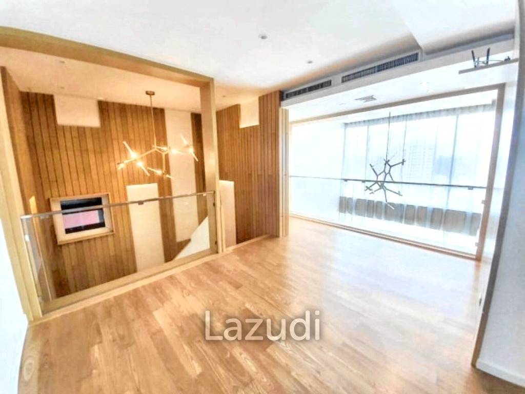 4 Bed 5 Bath 376 SQ.M Fullerton Sukhumvit