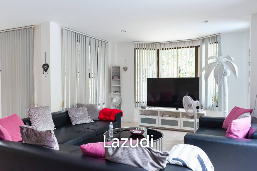 2 Storey 5 Bed Pool Villa near the beach