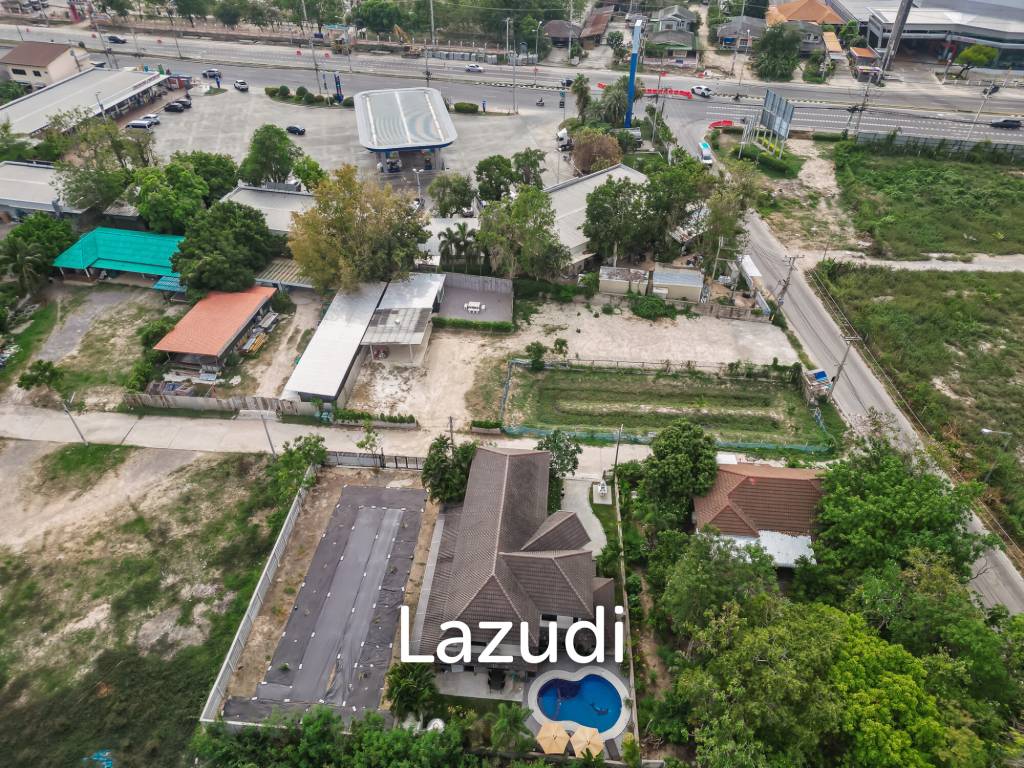 2 Storey 5 Bed Pool Villa near the beach