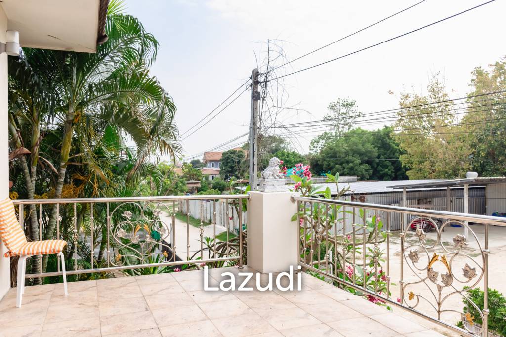 2 Storey 5 Bed Pool Villa near the beach