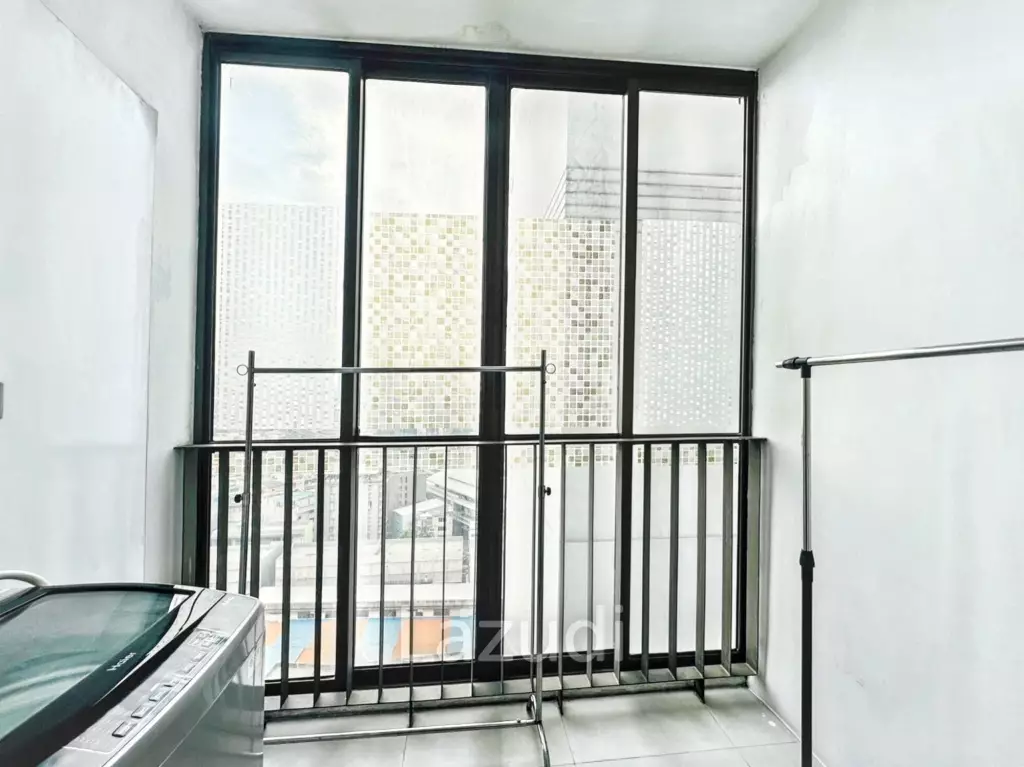 1 Bed 1 Bath 30 SQ.M  Ideo Mix Sukhumvit 103