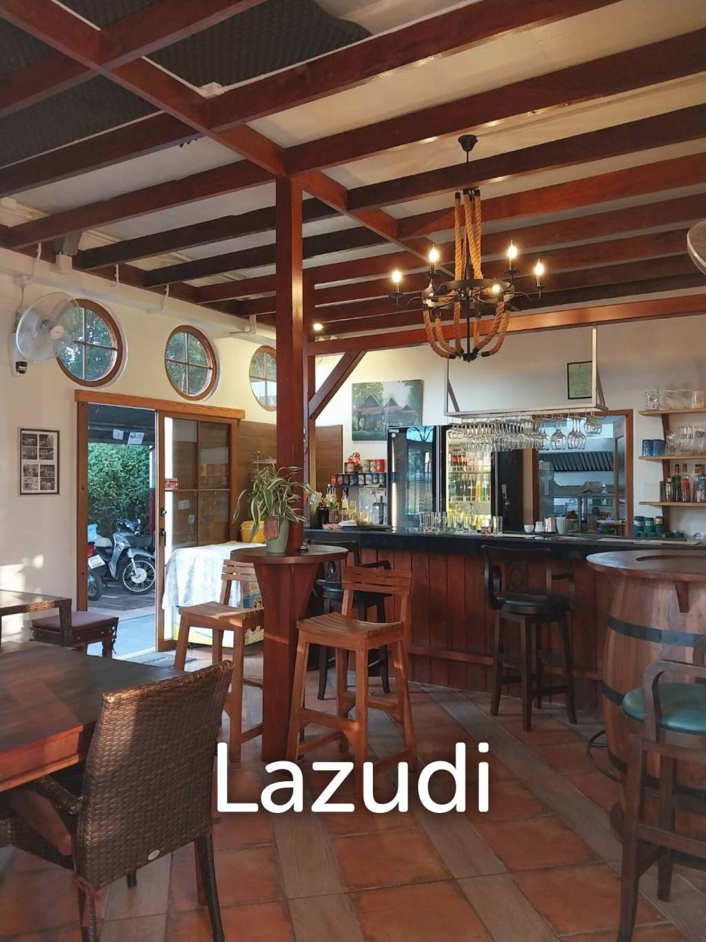 Restaurant and Minimart For Sale in Condotel Chiang Rai