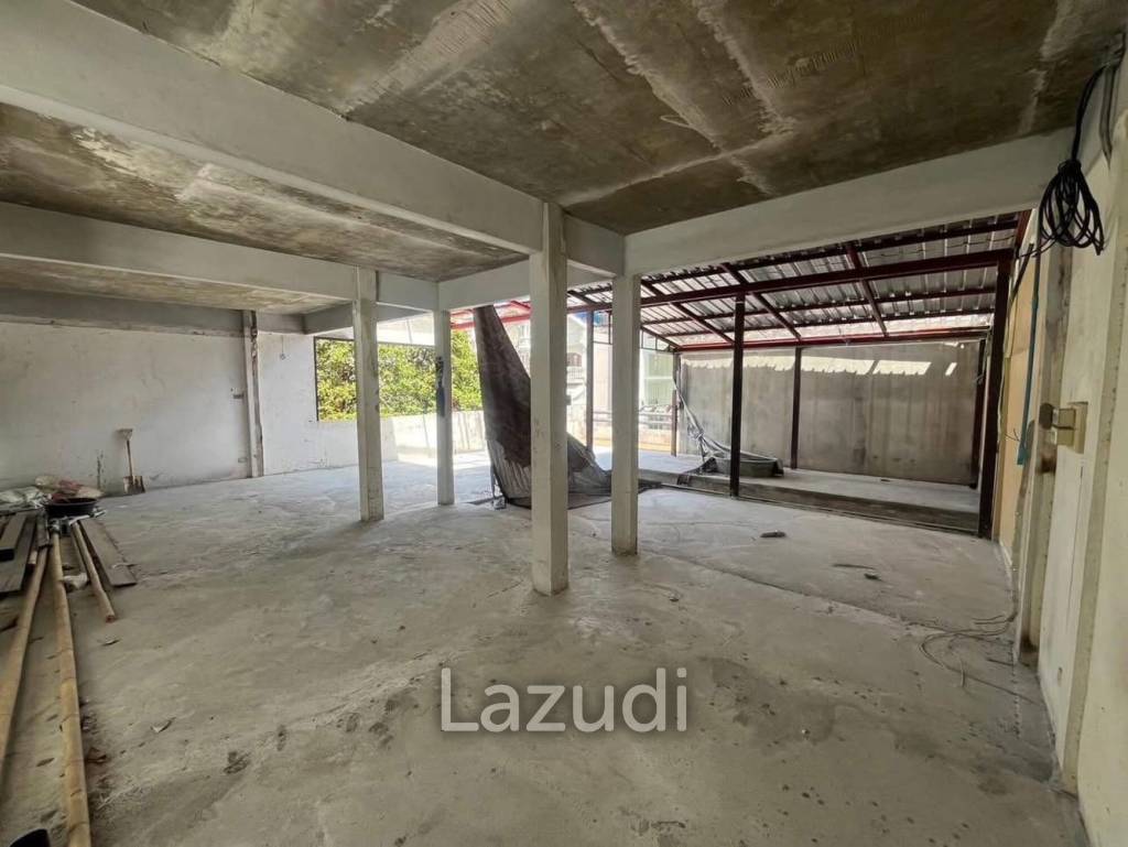 🔥 Rooftop Space for Rent in Nana – Ideal for Restaurant or Bar (230 SQM) 🔥