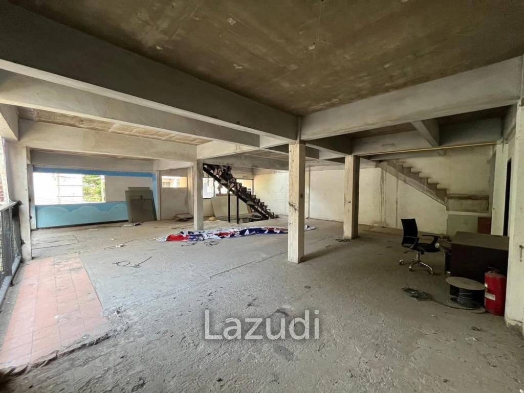 🔥 Rooftop Space for Rent in Nana – Ideal for Restaurant or Bar (230 SQM) 🔥