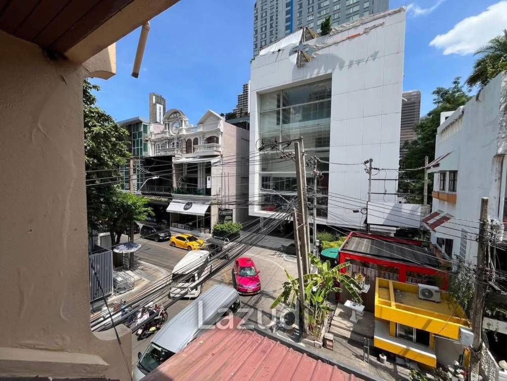🔥 Rooftop Space for Rent in Nana – Ideal for Restaurant or Bar (230 SQM) 🔥
