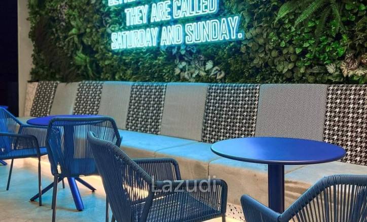First Floor on Very Busy Thong Lo 10 with 100sqm seating additional space - Perfect for Restaurants, Wine Bar, Pub, etc