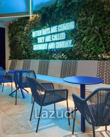 First Floor on Very Busy Thong Lo 10 with 100sqm seating additional space - Perfect for Restaurants, Wine Bar, Pub, etc