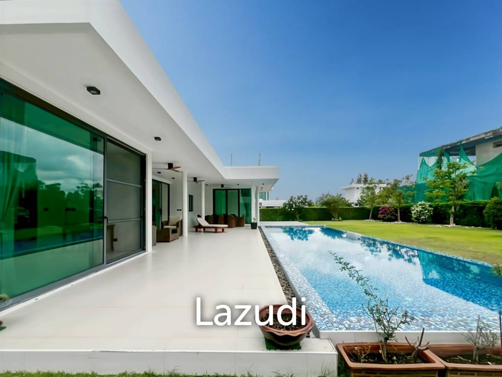 For Sale - Luxury 4 Bedroom Villa with Private Pool in La Lua
