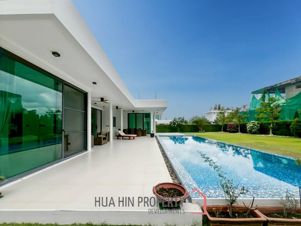 For Sale - Luxury 4 Bedroom Villa with Private Pool in La Lua