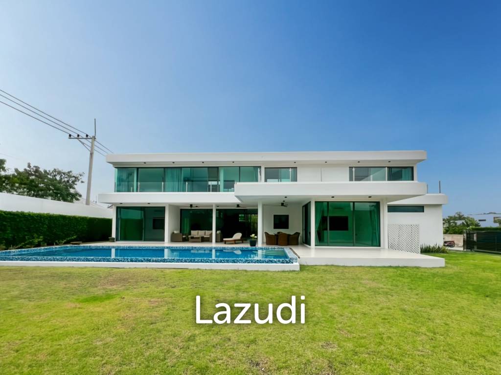 For Sale - Luxury 4 Bedroom Villa with Private Pool in La Lua