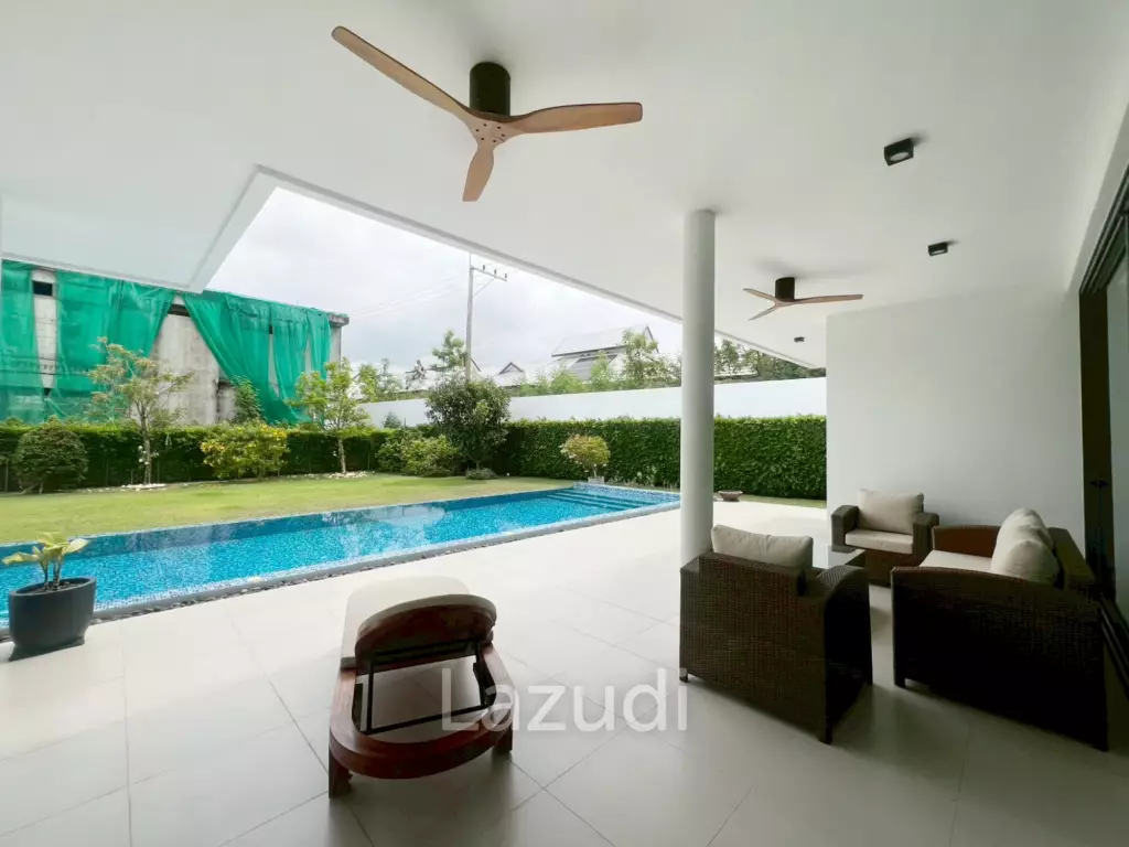 For Sale - Luxury 4 Bedroom Villa with Private Pool in La Lua