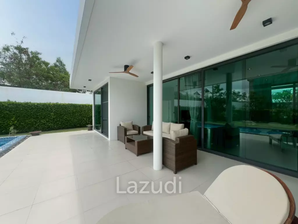 For Sale - Luxury 4 Bedroom Villa with Private Pool in La Lua