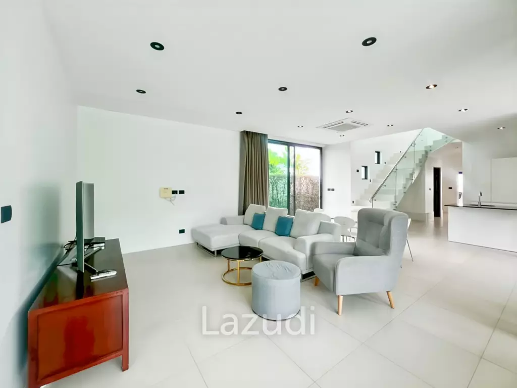 For Sale - Luxury 4 Bedroom Villa with Private Pool in La Lua