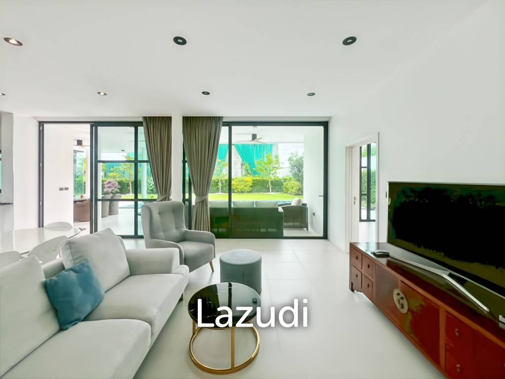 For Sale - Luxury 4 Bedroom Villa with Private Pool in La Lua