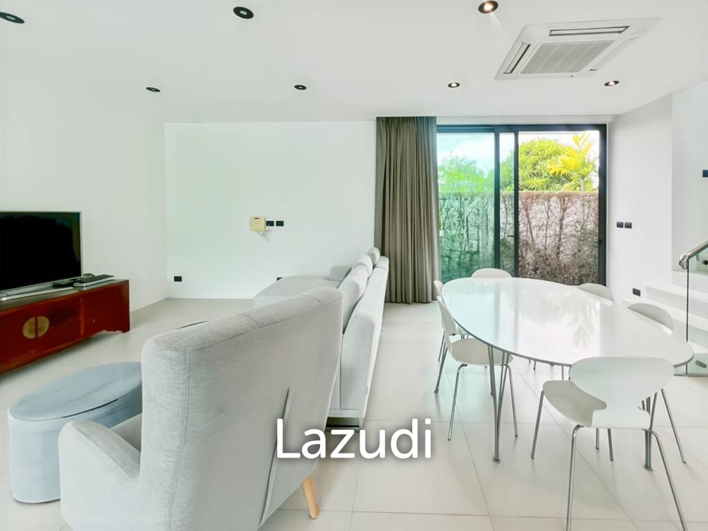 For Sale - Luxury 4 Bedroom Villa with Private Pool in La Lua