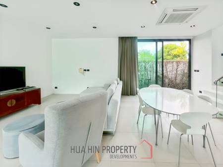 For Sale - Luxury 4 Bedroom Villa with Private Pool in La Lua