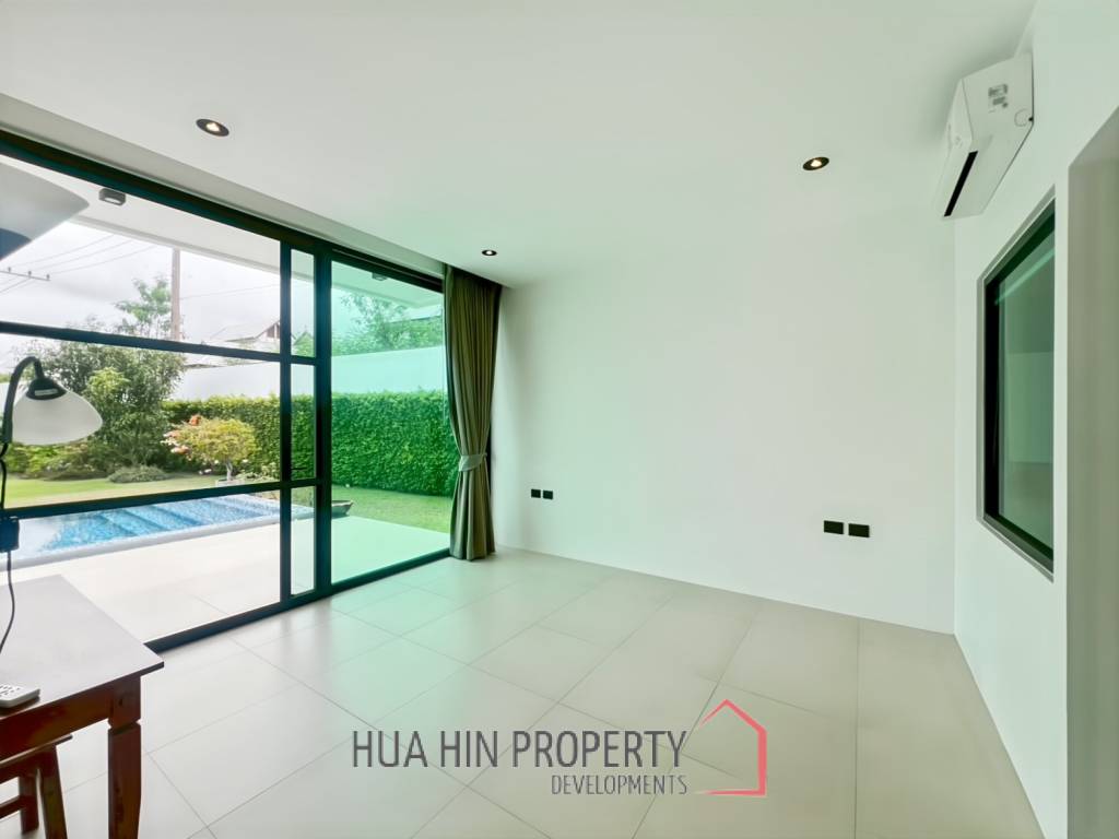 For Sale - Luxury 4 Bedroom Villa with Private Pool in La Lua