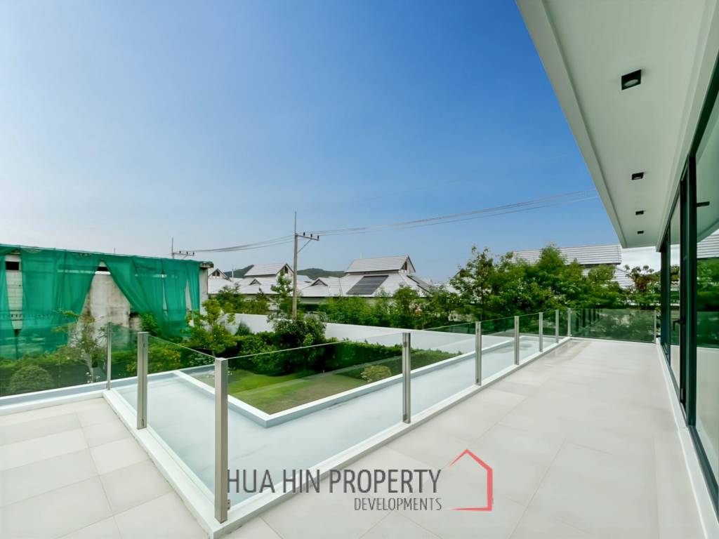 For Sale - Luxury 4 Bedroom Villa with Private Pool in La Lua