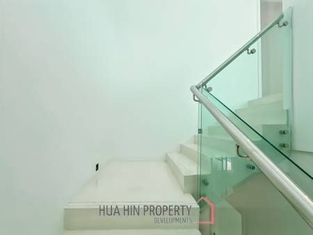 For Sale - Luxury 4 Bedroom Villa with Private Pool in La Lua