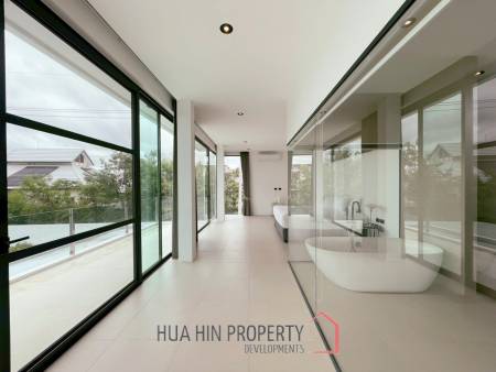 For Sale - Luxury 4 Bedroom Villa with Private Pool in La Lua