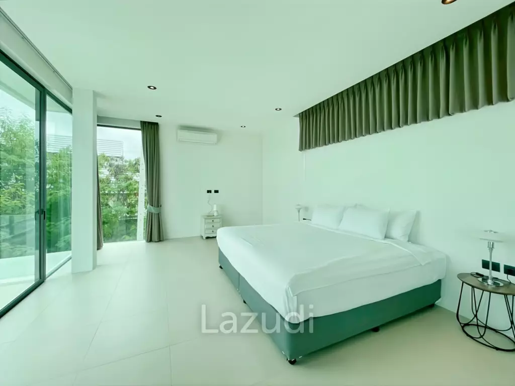 For Sale - Luxury 4 Bedroom Villa with Private Pool in La Lua