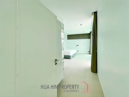 For Sale - Luxury 4 Bedroom Villa with Private Pool in La Lua