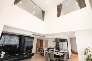 3 Beds 3 Baths 132 SQ.M Downtown 49