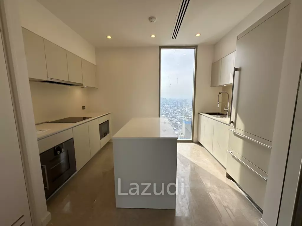 4 Bed 4 Bath 300 SQ.M . Magnolias Waterfront Residences