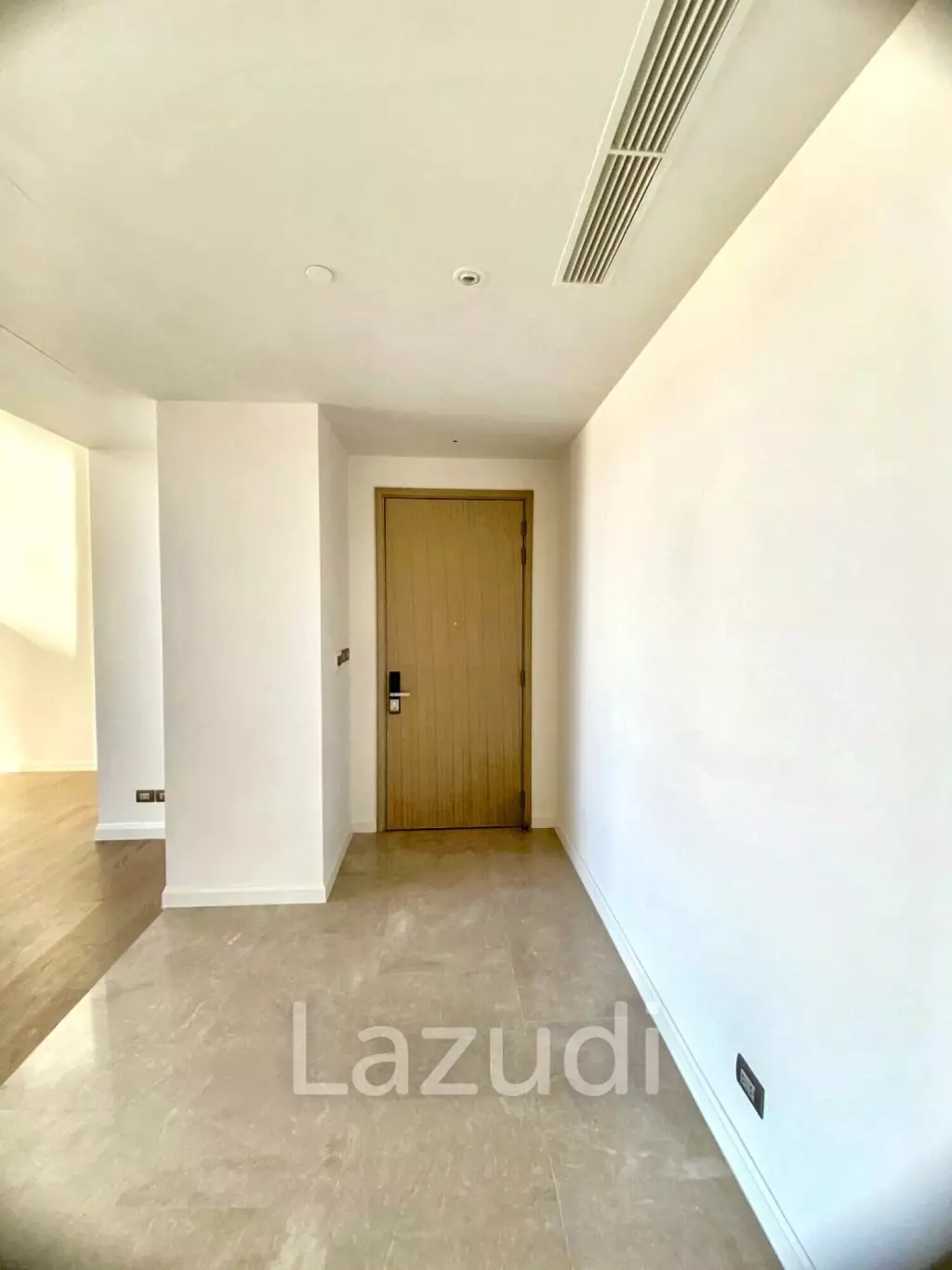 4 Bed 4 Bath 300 SQ.M . Magnolias Waterfront Residences