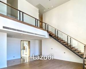 4 Bed 4 Bath 300 SQ.M . Magnolias Waterfront Residences